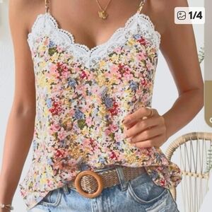 Floral lace neckline camisole size medium